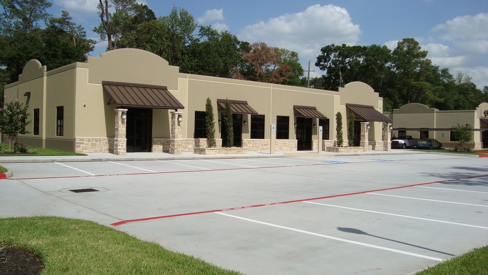 10326 Lake Rd, Houston, TX for lease - Primary Photo - Image 1 of 17