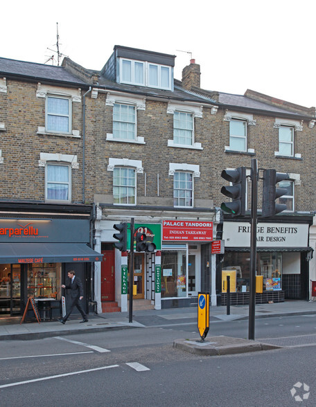 95-95A Fulham Palace Rd, London for lease - Building Photo - Image 2 of 2