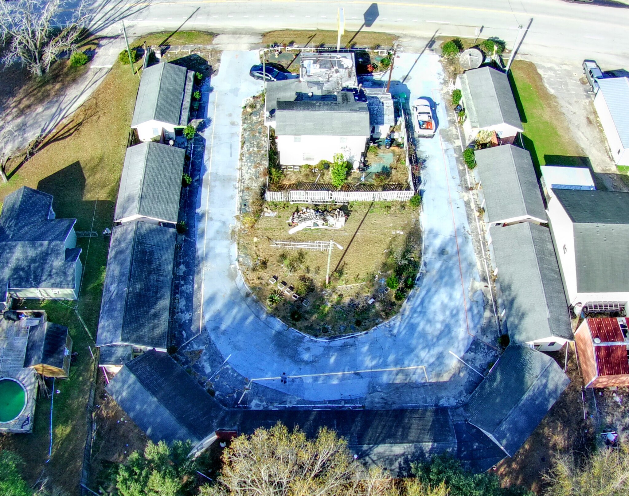 1330 Main St, Turbeville, SC 29162 Economy Inn Motel