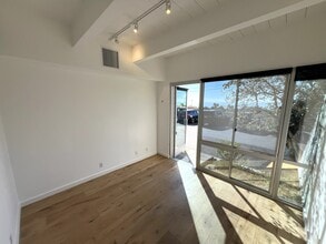 24955 Pacific Coast Hwy, Malibu, CA for lease Interior Photo- Image 1 of 2