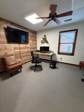 4722 Park Rd, Charlotte, NC for lease Interior Photo- Image 2 of 5