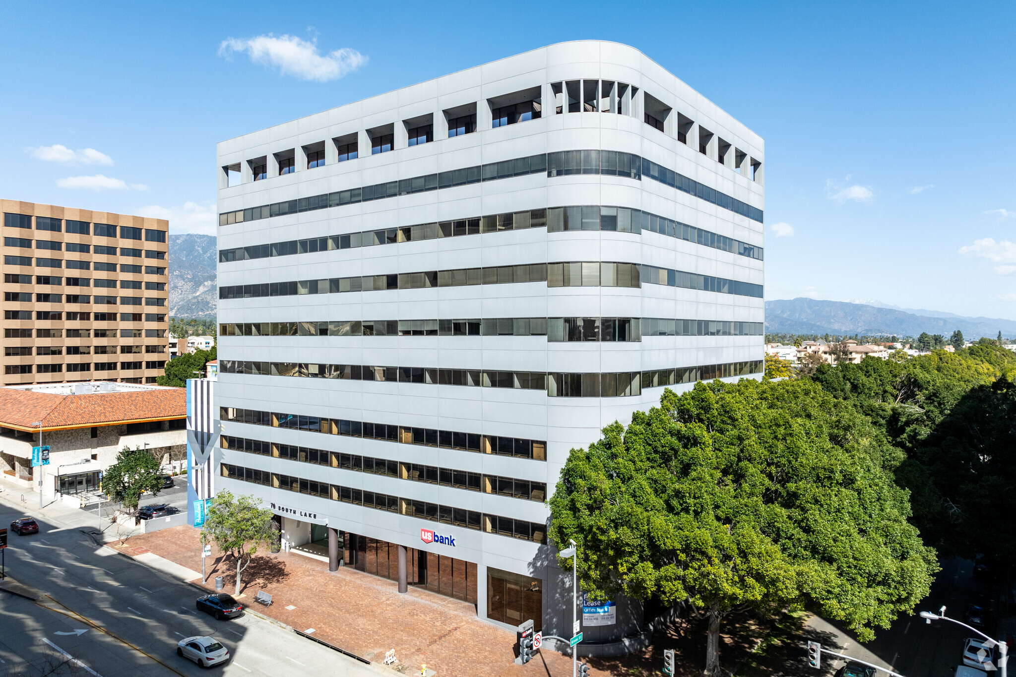 70 S Lake Ave, Pasadena, CA for lease Building Photo- Image 1 of 13