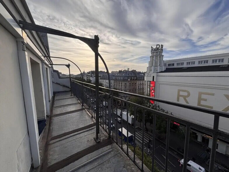 2 Boulevard Poissonnière, Paris for lease - Building Photo - Image 3 of 12
