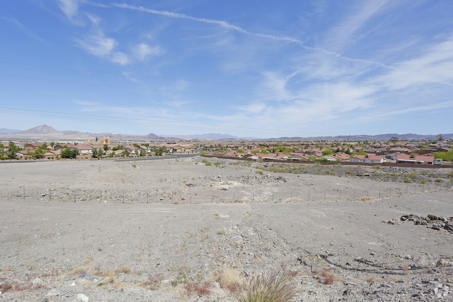 Horizon Ridge Pky, Henderson, NV for sale - Building Photo - Image 3 of 4