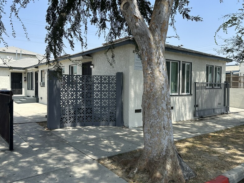 2769 E 57th St, Huntington Park, CA for sale - Building Photo - Image 3 of 6