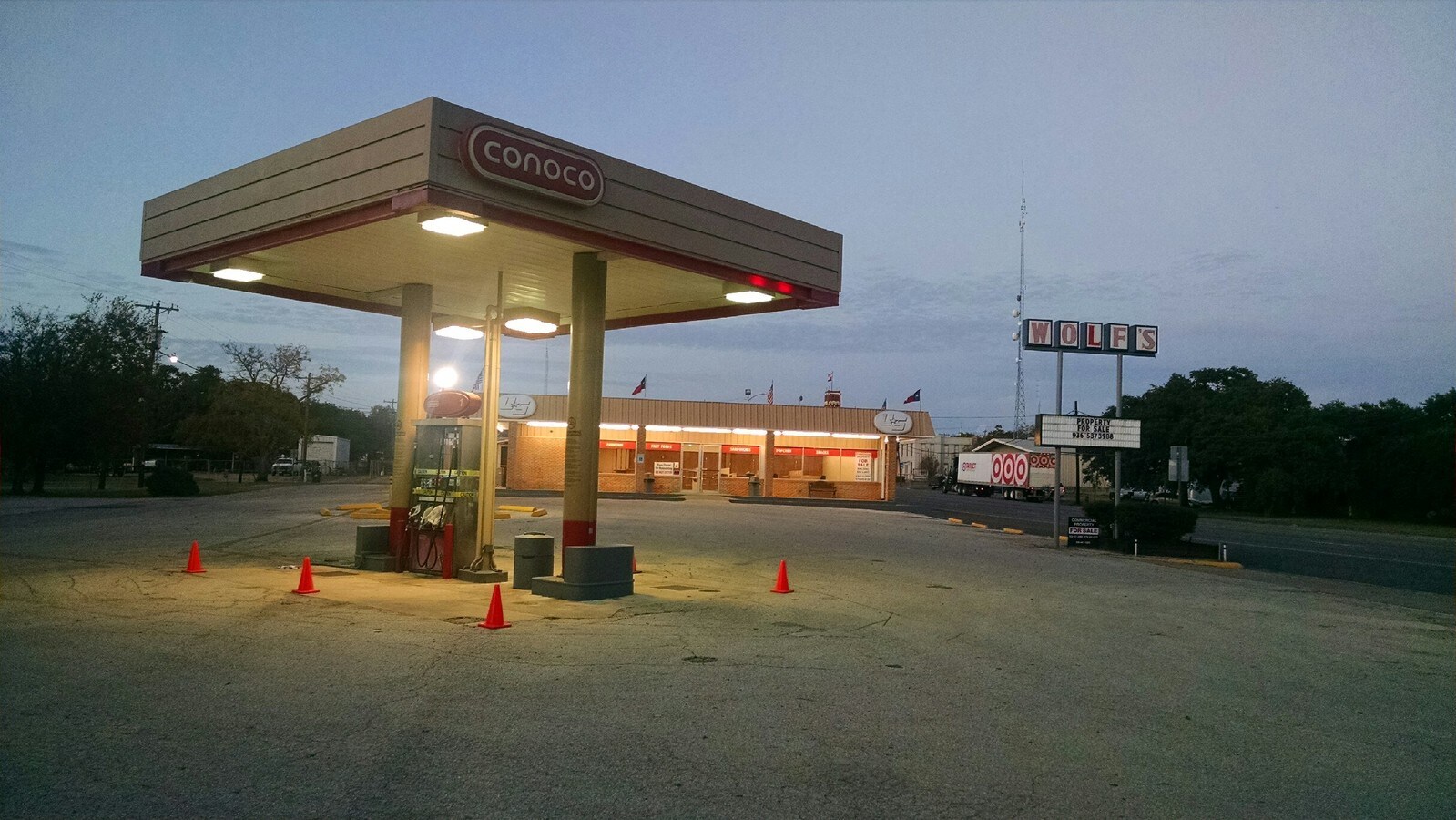 507 S Main St, Giddings, TX, 78942 Convenience Store Property For
