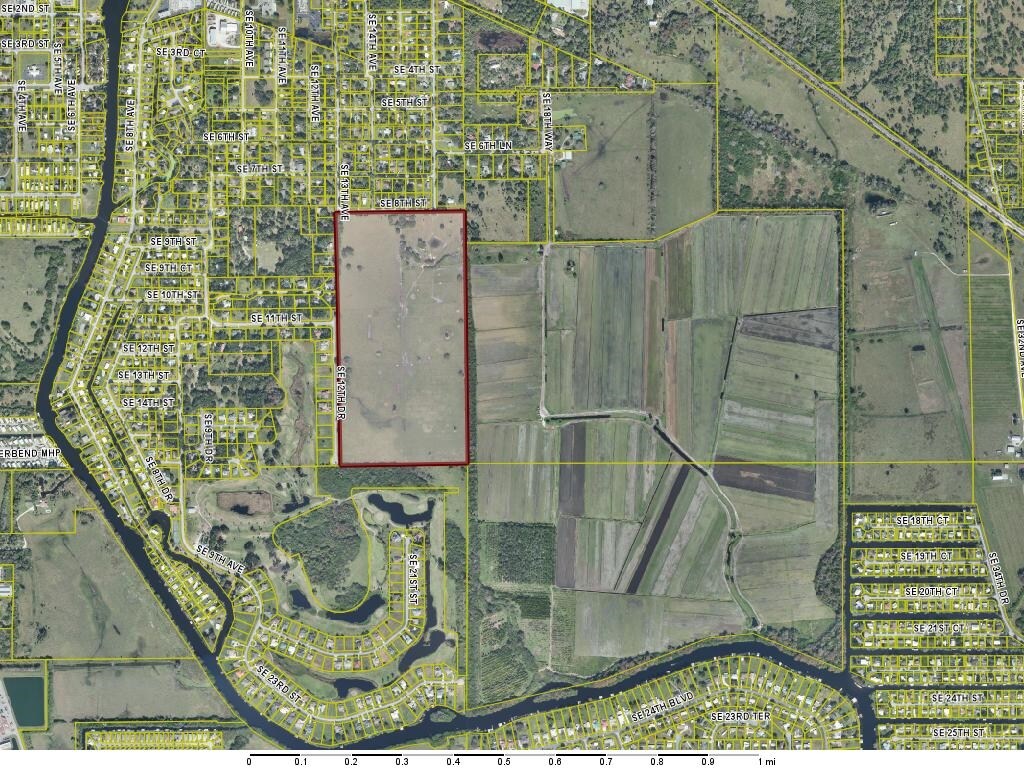 1410 SE 8TH St, Okeechobee, FL 34974