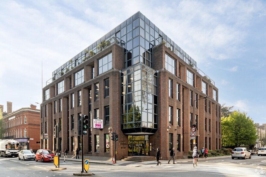 137-143 Hammersmith Rd, London for lease - Building Photo - Image 1 of 4