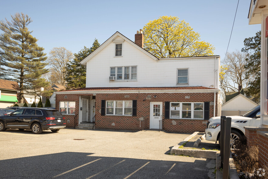 250-72 Jericho Turnpike, Bellerose Village, NY for sale - Primary Photo - Image 1 of 1