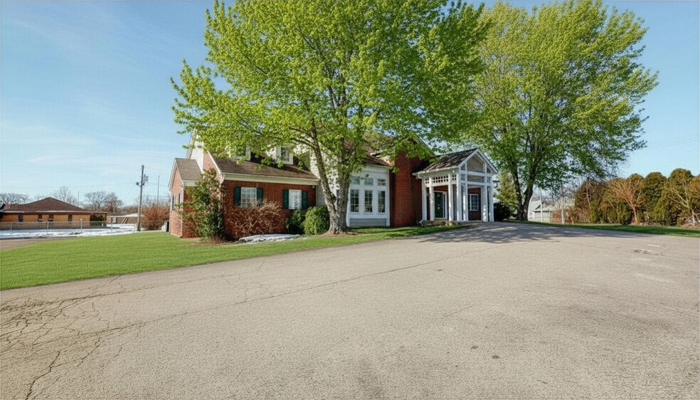 1701 Spring St, Jeffersonville, IN for sale - Building Photo - Image 2 of 88