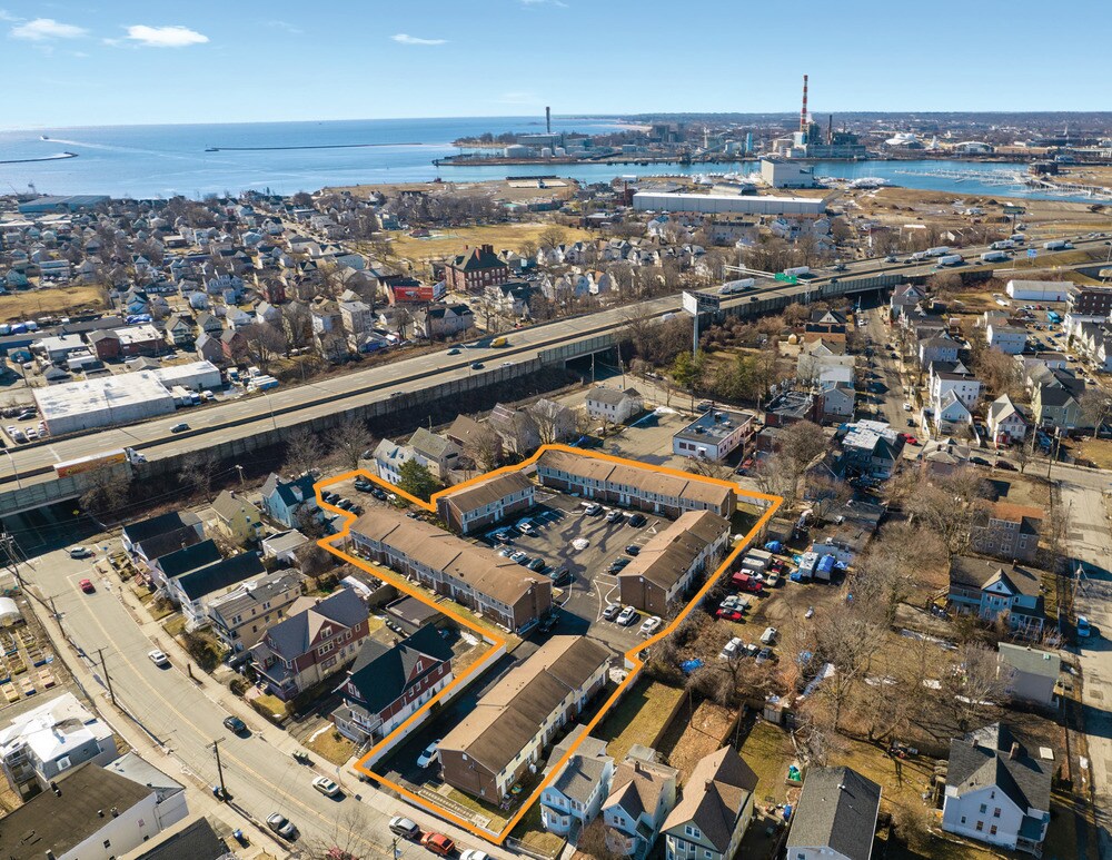 675 Central Ave, Bridgeport, CT for sale Primary Photo- Image 1 of 1