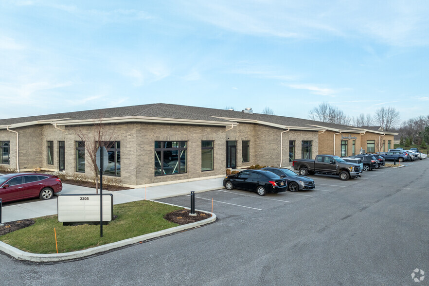 2205 Crocker Rd, Westlake, OH for lease - Building Photo - Image 3 of 3