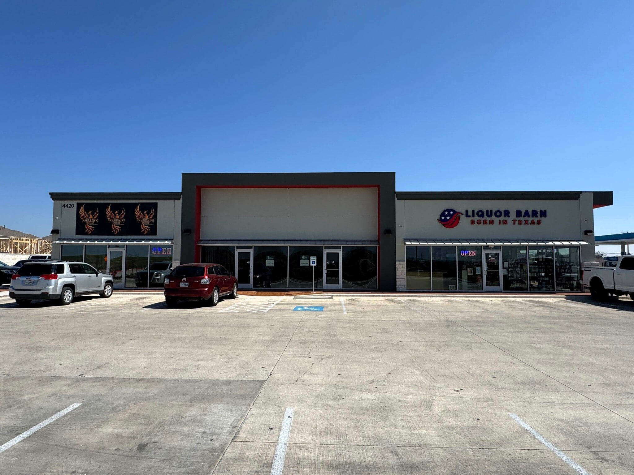 4420 University Blvd, Round Rock, TX for lease Building Photo- Image 1 of 6