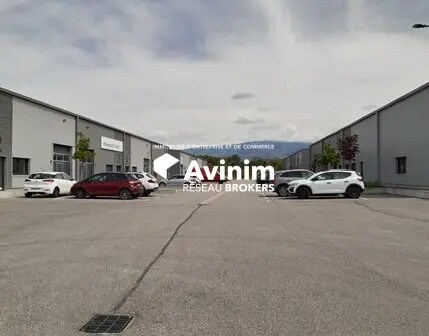 Industrial in Rumilly for lease - Building Photo - Image 1 of 5