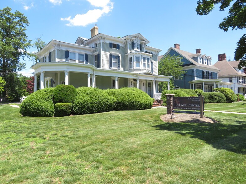 5 E Union Ave, Bound Brook, NJ for sale - Building Photo - Image 1 of 1