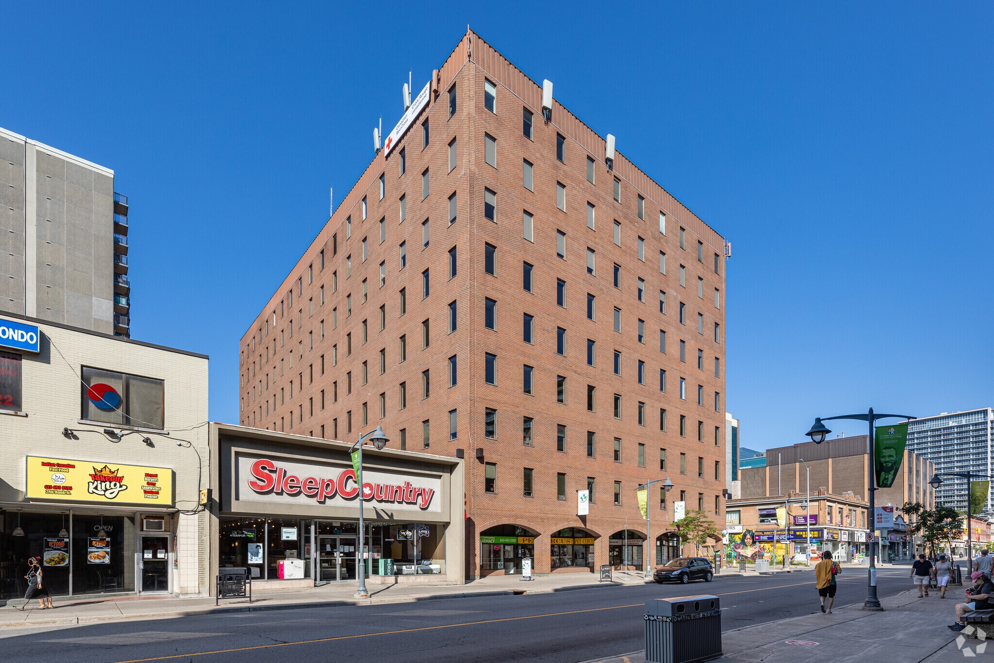 400 Cooper St, Ottawa, ON for lease Building Photo- Image 1 of 4