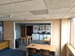 Metcalf Dr, Accrington for sale Interior Photo- Image 2 of 3