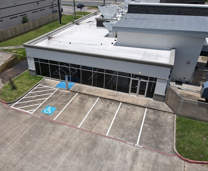 5037 Fm 2920 Rd, Spring, TX for lease - Building Photo - Image 1 of 6