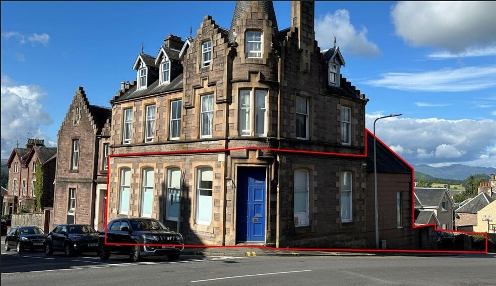 1 Galvelmore St, Crieff for lease - Building Photo - Image 1 of 3