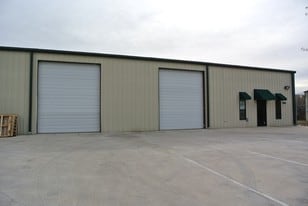 5930 Lookout Bnd, San Antonio TX - Warehouse