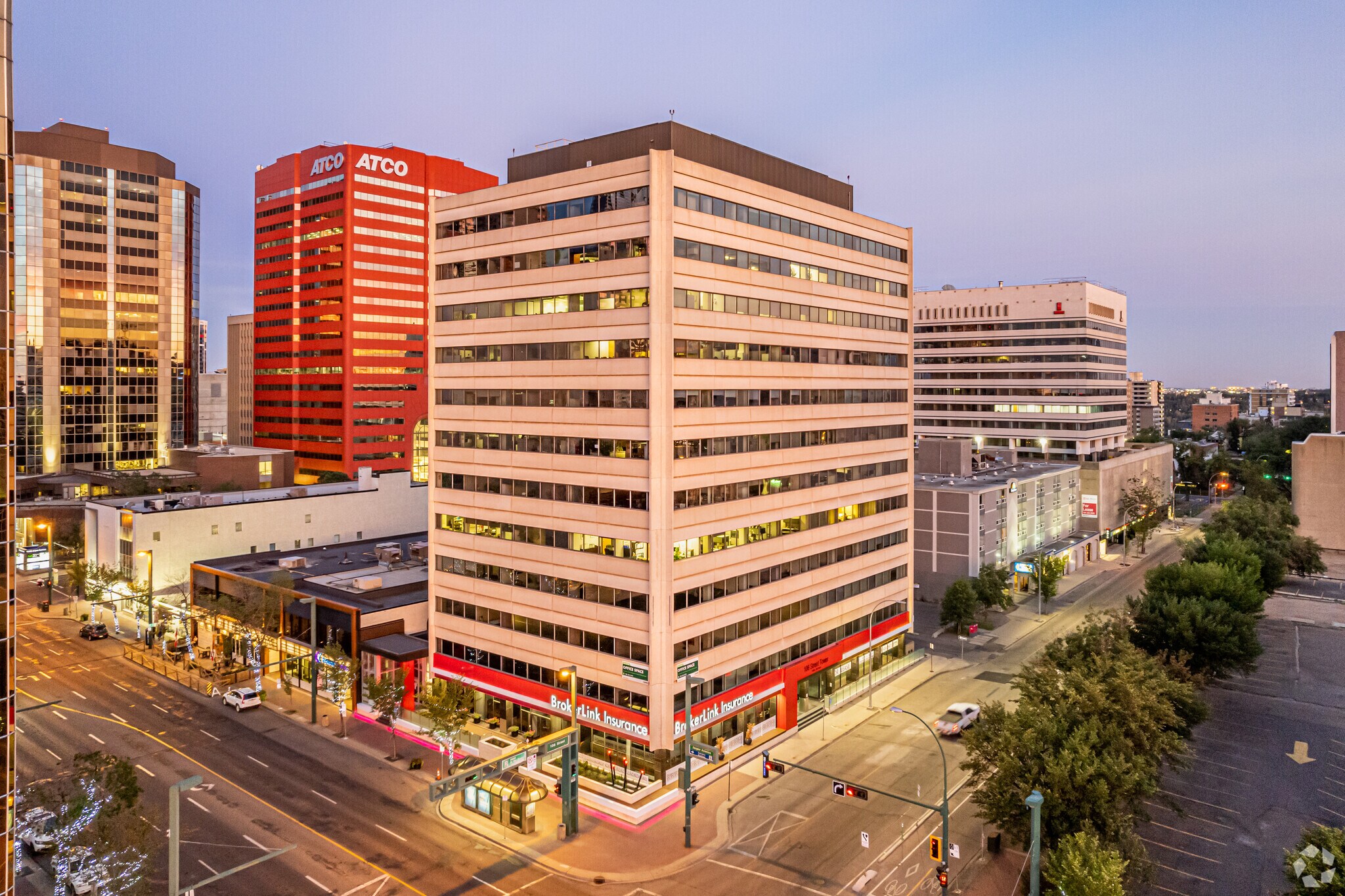 10055 106th St NW, Edmonton, AB for lease Building Photo- Image 1 of 4