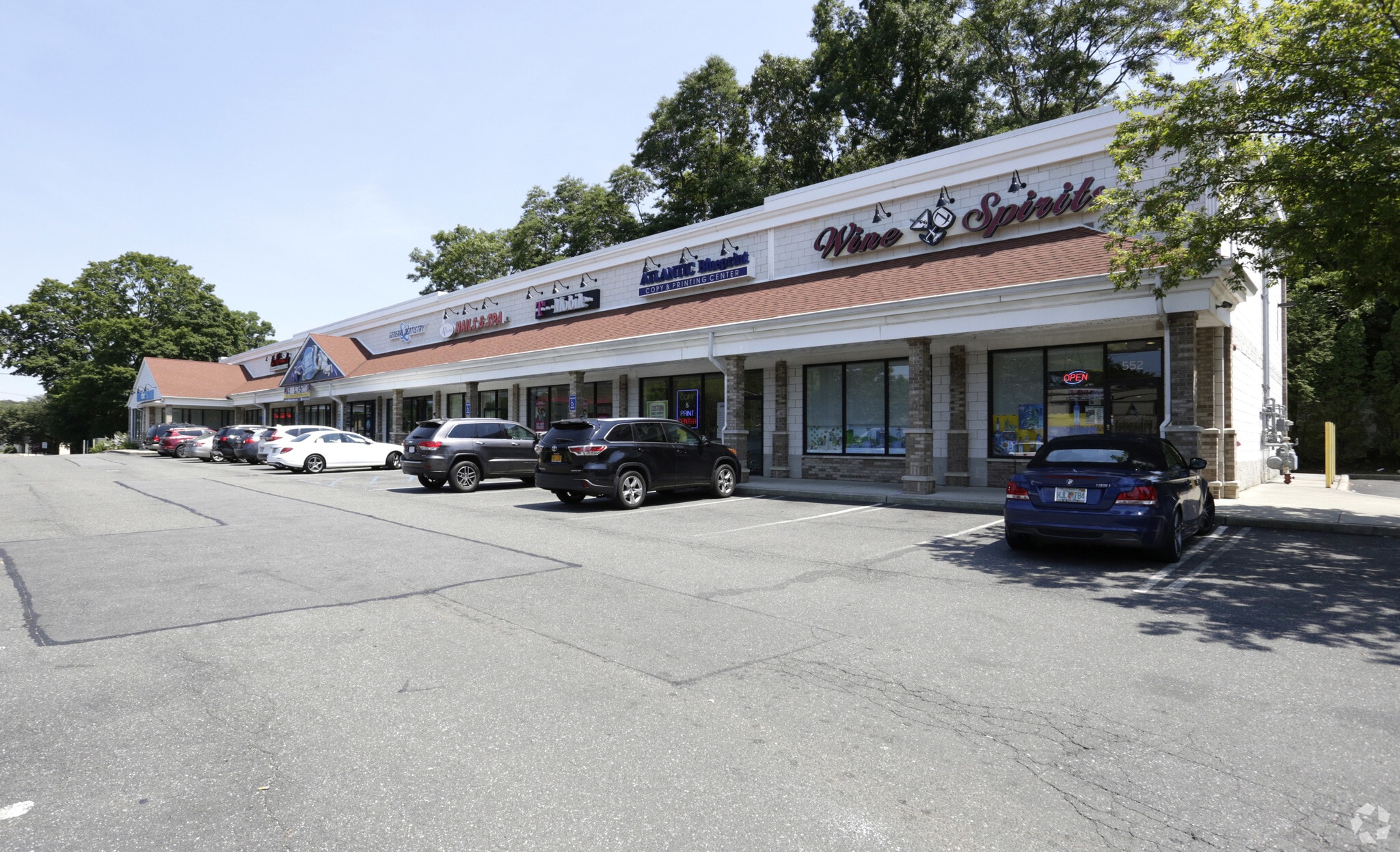 552-570 Jericho Tpke, Huntington Station, NY for sale Building Photo- Image 1 of 1