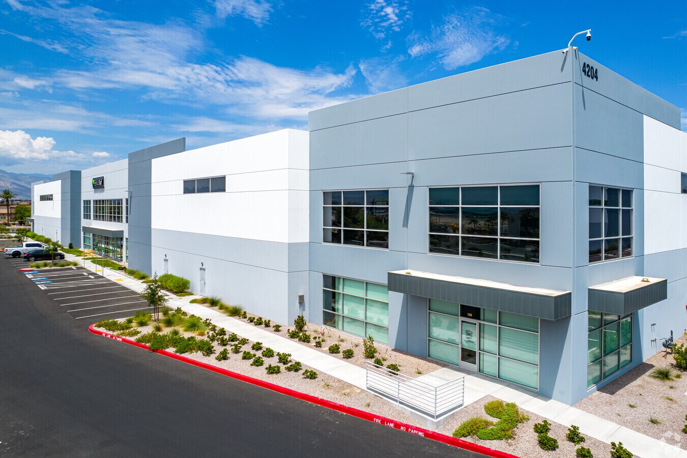 4204 W Cheyenne Ave, North Las Vegas, NV 89032