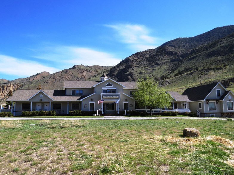 4 Maiden Basin Dr, Gardiner, MT for sale - Other - Image 1 of 1