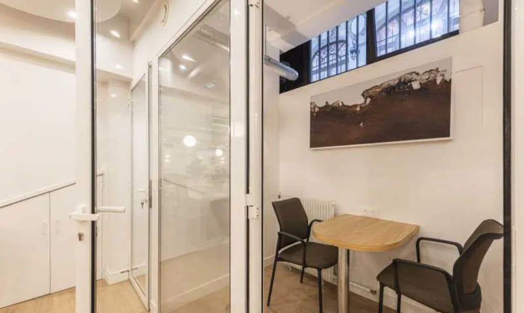 94 Rue Saint-Lazare, Paris for lease Interior Photo- Image 1 of 8