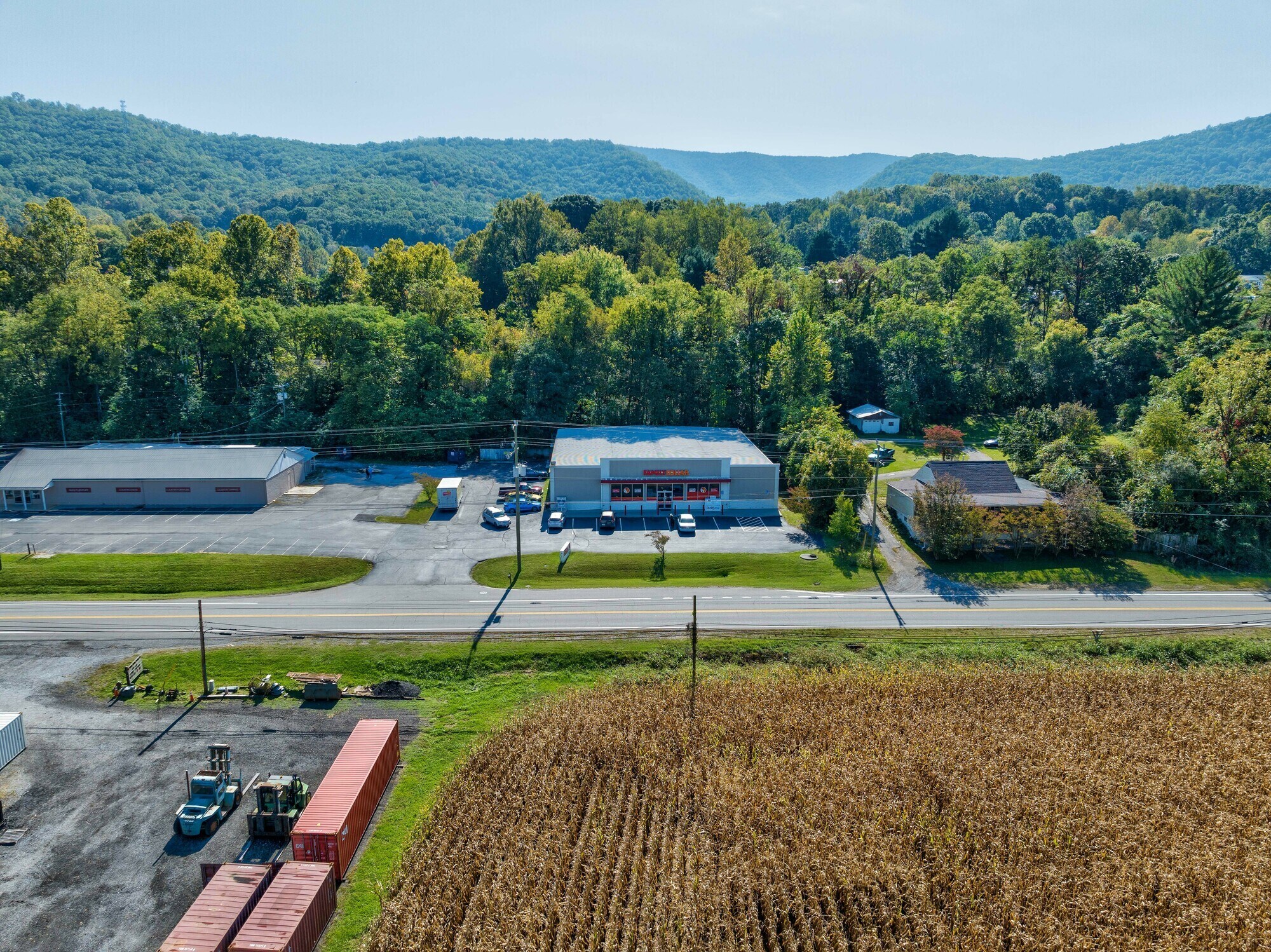 19026 Main St, Buchanan, VA 24066 Family Dollar