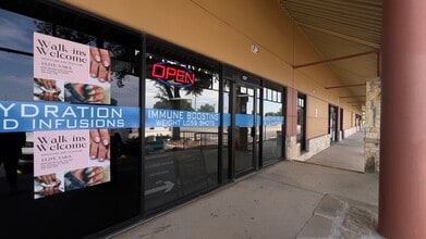 8407 Bandera Rd, San Antonio, TX for lease Building Photo- Image 2 of 10