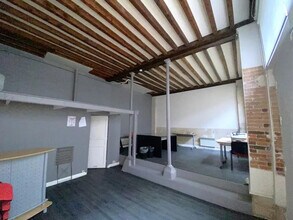 42 Boulevard De La Bastille, Paris for sale Interior Photo- Image 1 of 2