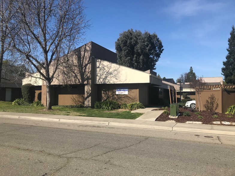 2087 Grand Canal Blvd, Stockton, CA for sale - Building Photo - Image 1 of 1