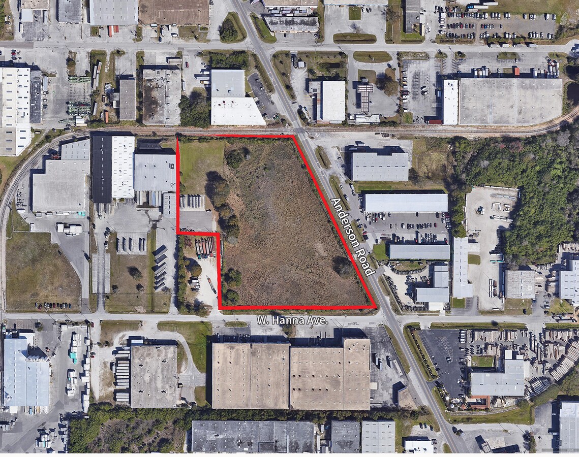 5025 W Hanna Ave, Tampa, FL 33634