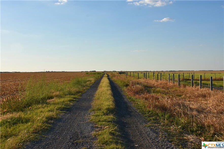 114-368 County Rd 367, Rosebud, TX for sale - Primary Photo - Image 1 of 8