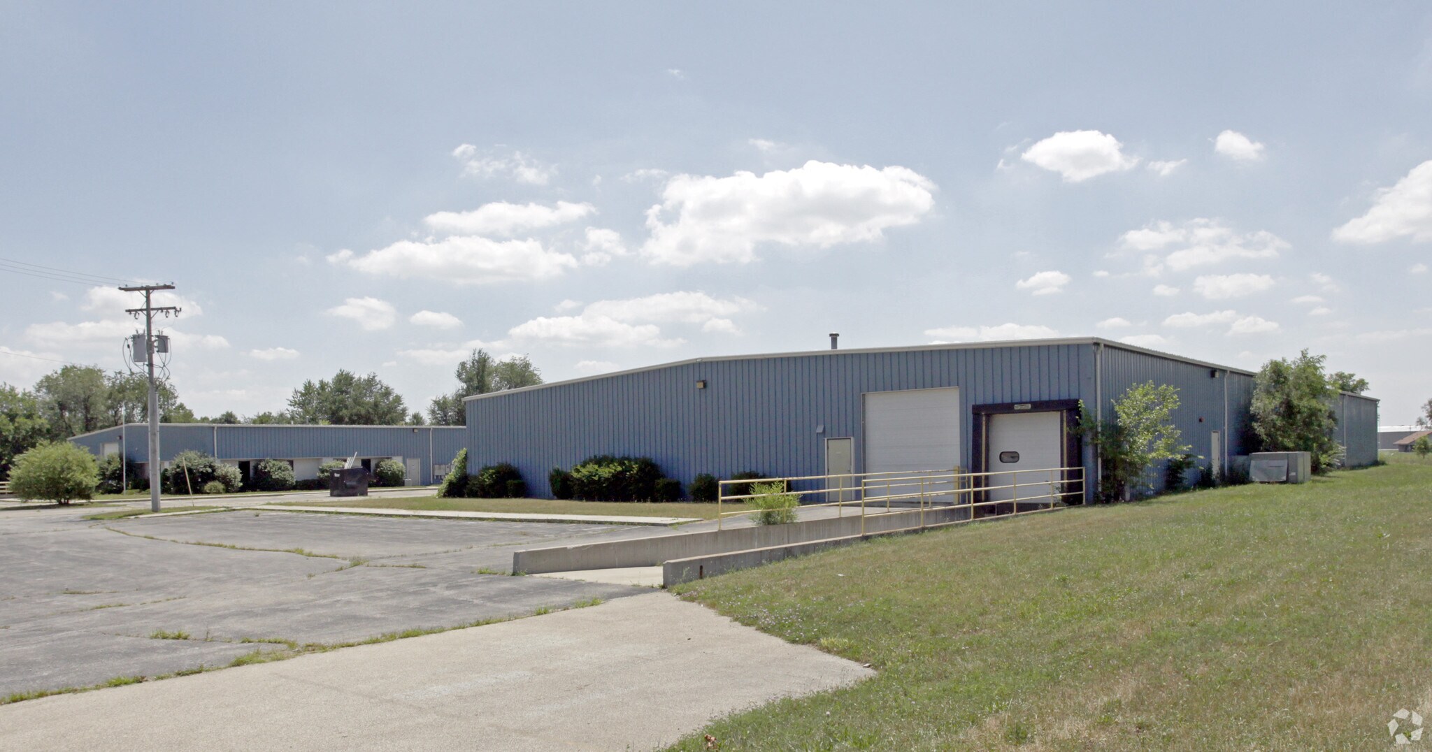 1655 Gateway Ct, Elkhart, IN for sale Primary Photo- Image 1 of 1