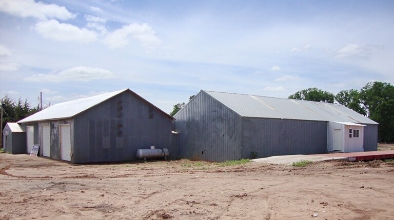 1610 E US Highway 54, Kingman, KS for sale Primary Photo- Image 1 of 1