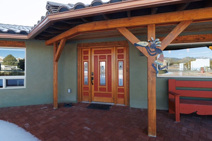 102 Rabbit Rd, Santa Fe, NM for sale - Building Photo - Image 2 of 40