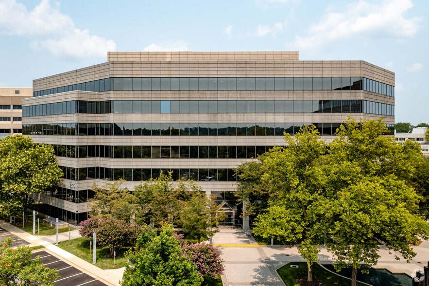 2275 Research Blvd, Rockville, MD for lease - Primary Photo - Image 1 of 34