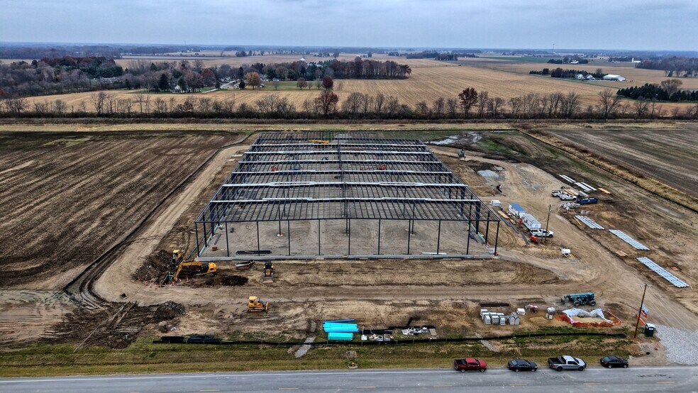 323 S Front St, Fremont, OH for sale - Building Photo - Image 2 of 8