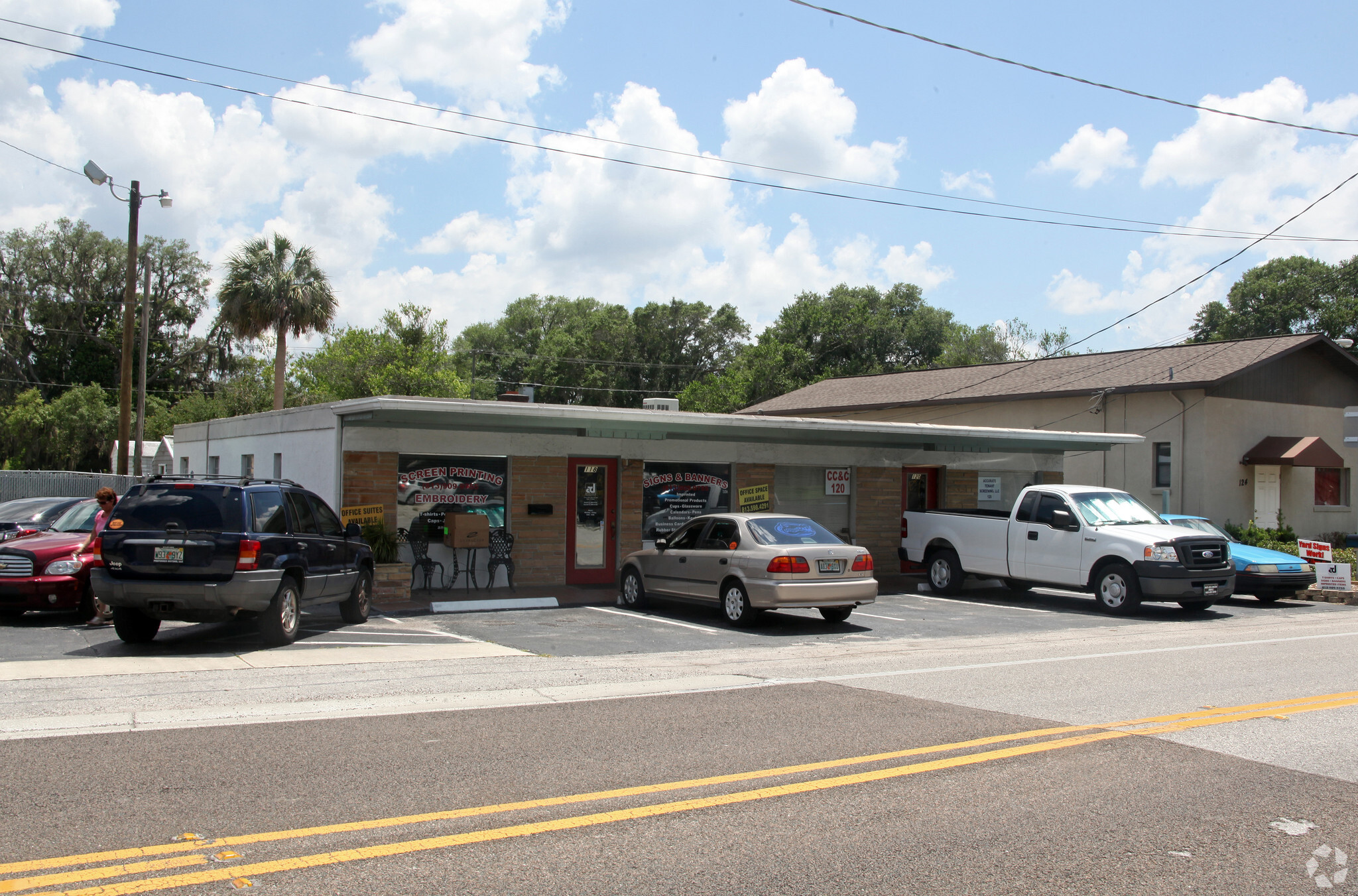 118-120 W Lutz Lake Fern Rd W, Lutz, FL for sale Primary Photo- Image 1 of 1