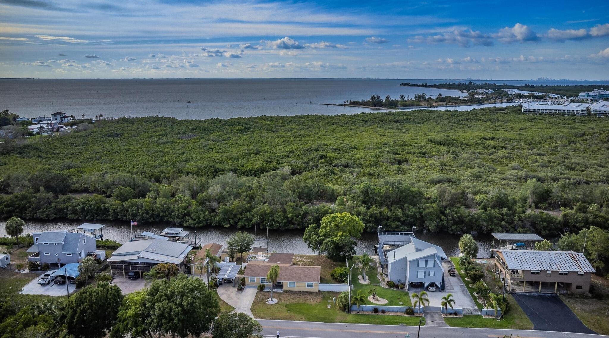 3225 W Shell Point Rd, Ruskin, FL 33570 Multifamily for Sale