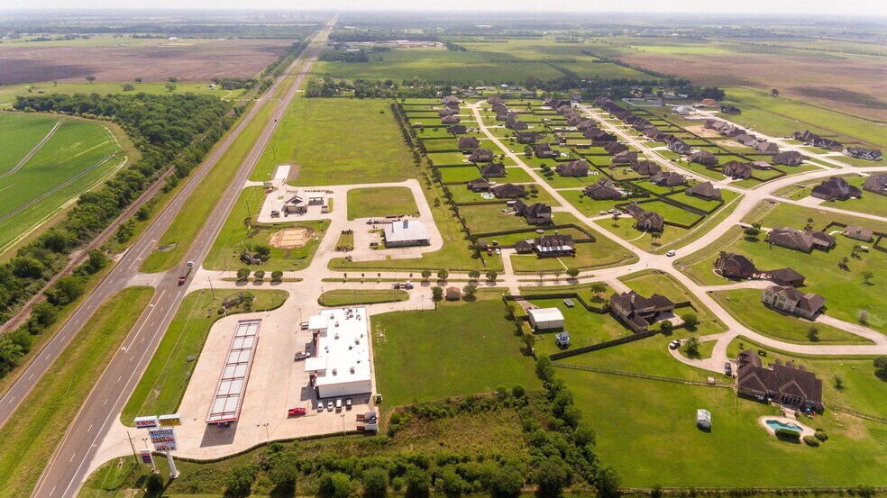 14811 Hwy 90, Beaumont, TX for sale - Building Photo - Image 2 of 14