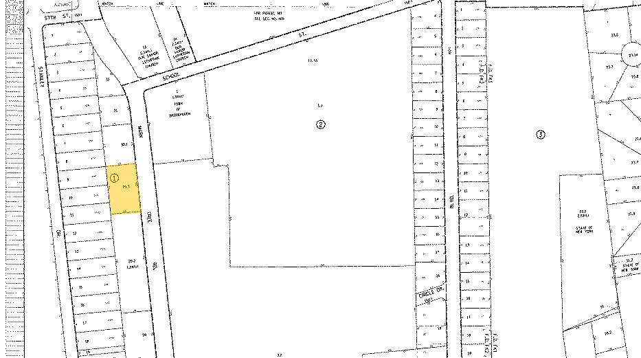 121 Mark Tree Rd, Centereach, NY 11720