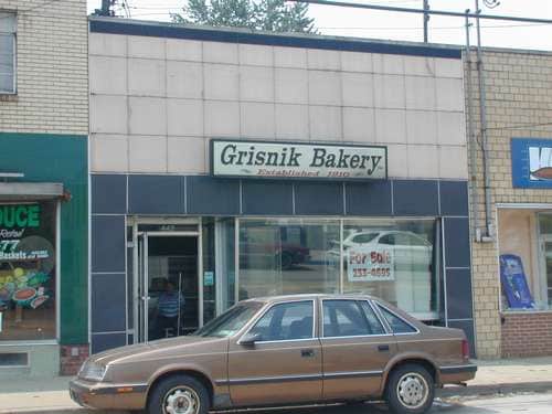 442 Saint Clair Ave, Clairton, PA for sale - Building Photo - Image 2 of 4