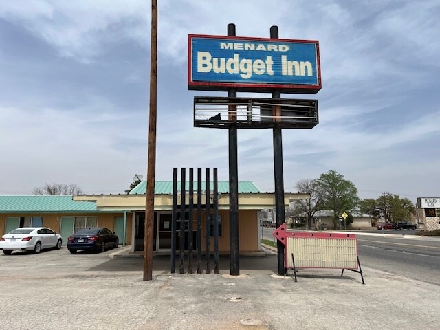 208 S Ellis St, Menard, TX for sale Primary Photo- Image 1 of 1