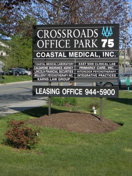 75 Sockanosset Cross Rd, Cranston, RI for lease - Building Photo - Image 2 of 11