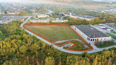 Industrial Rd, Bradford West Gwillimbury, ON - AERIAL  map view