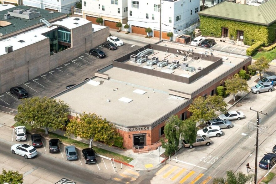 7701 Herschel Ave, La Jolla, CA for lease - Primary Photo - Image 1 of 10