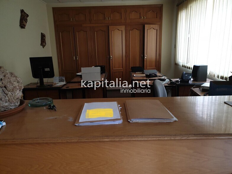 Office in Ontinyent, Valencia for sale - Building Photo - Image 3 of 11